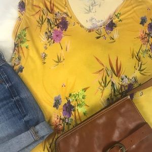 Zara Tops - 3 for 20‼️Zara Women’s Casual Floral Tropical M Zara Tops - 3 for 20‼️Zara Women’s Casual Floral Tropical M